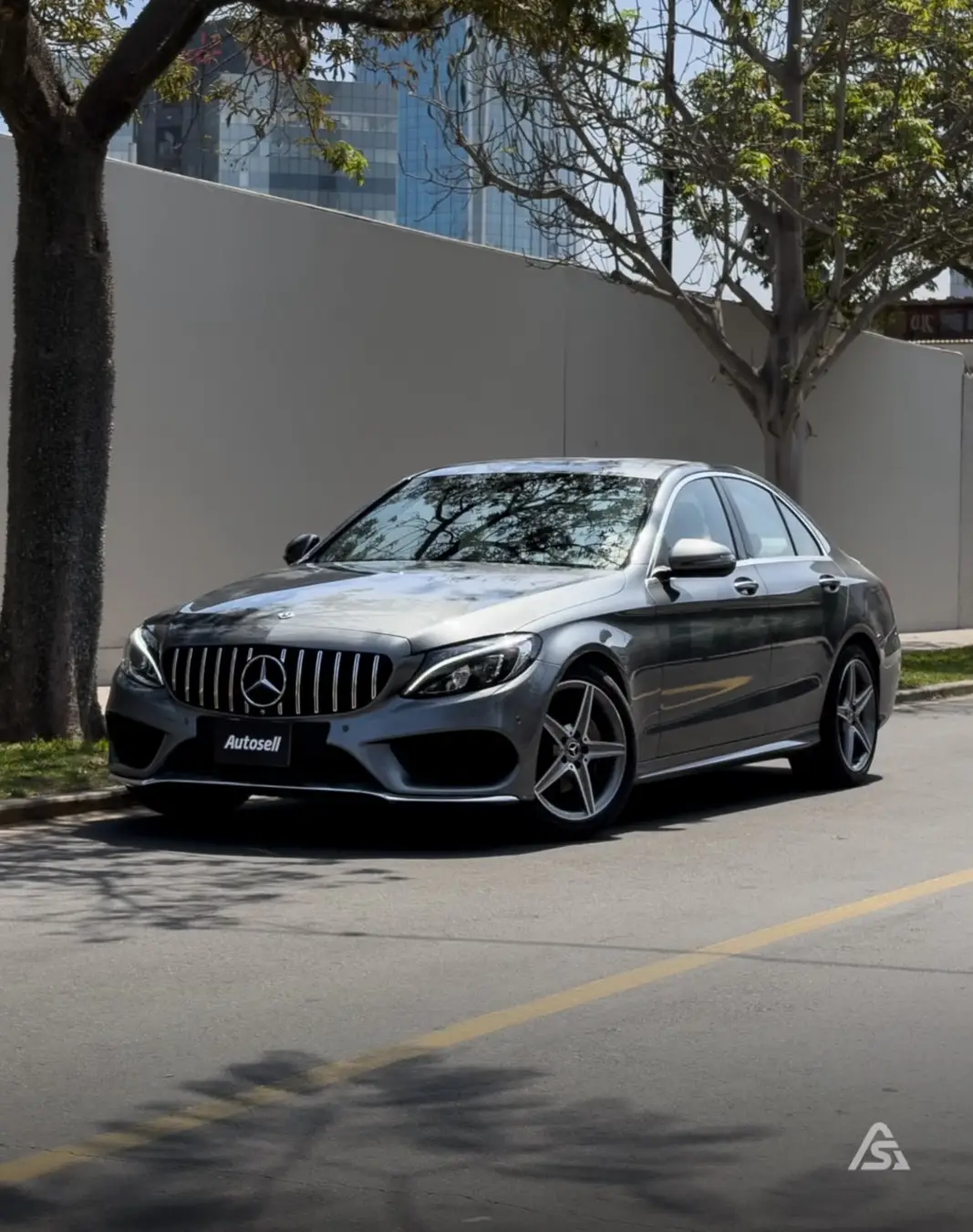 Mercedes Benz C200 2018 seminuevo en venta