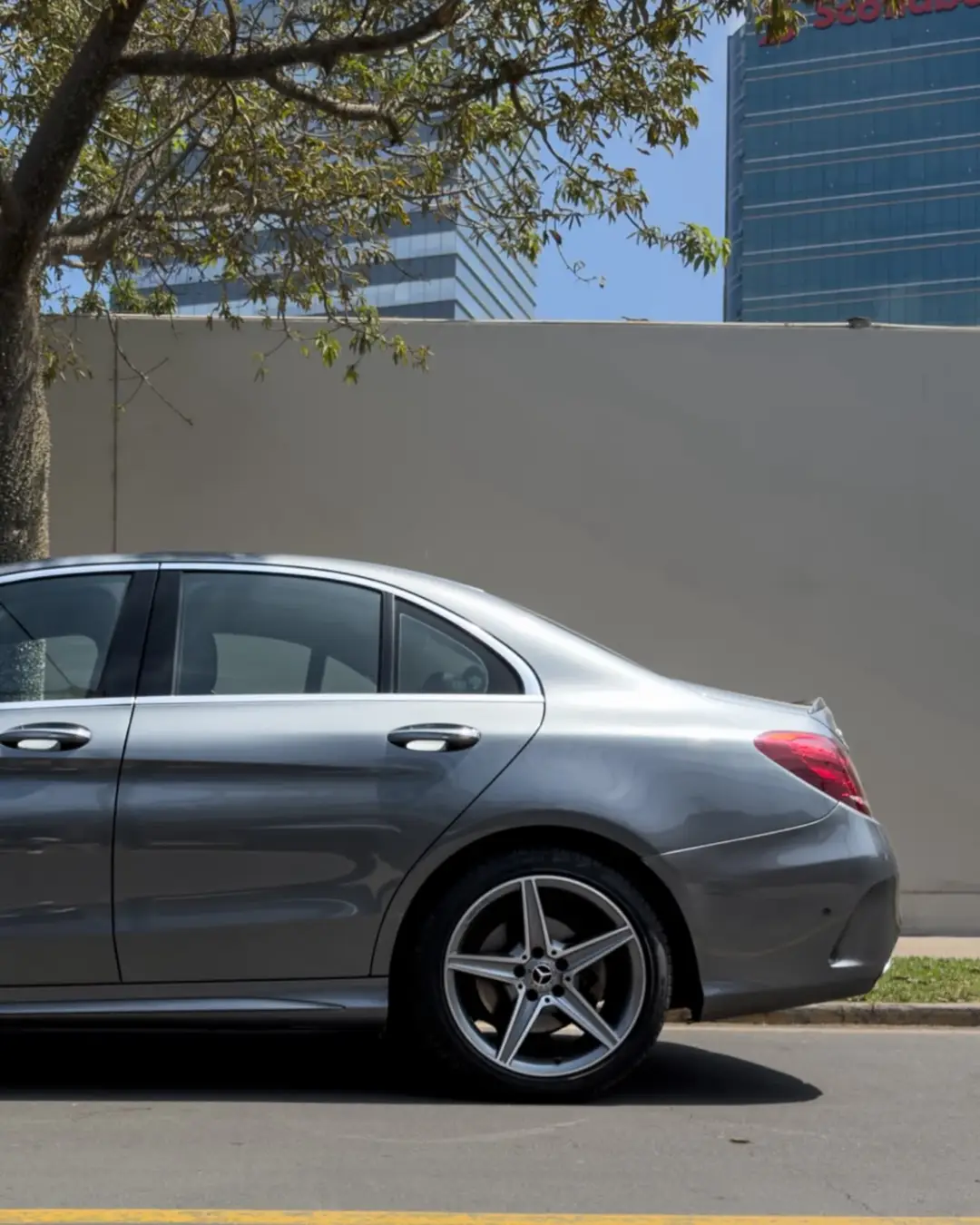 Mercedes Benz C200