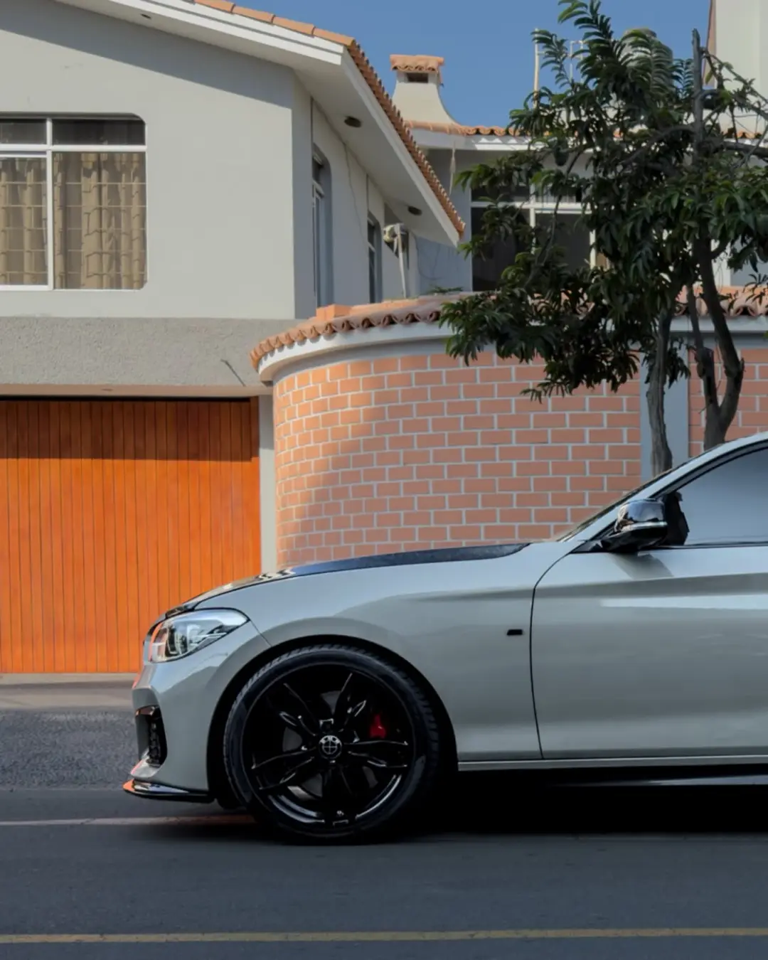 BMW M140i