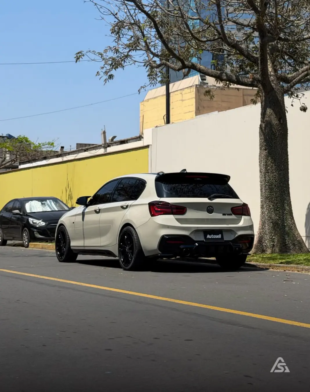 BMW M140i