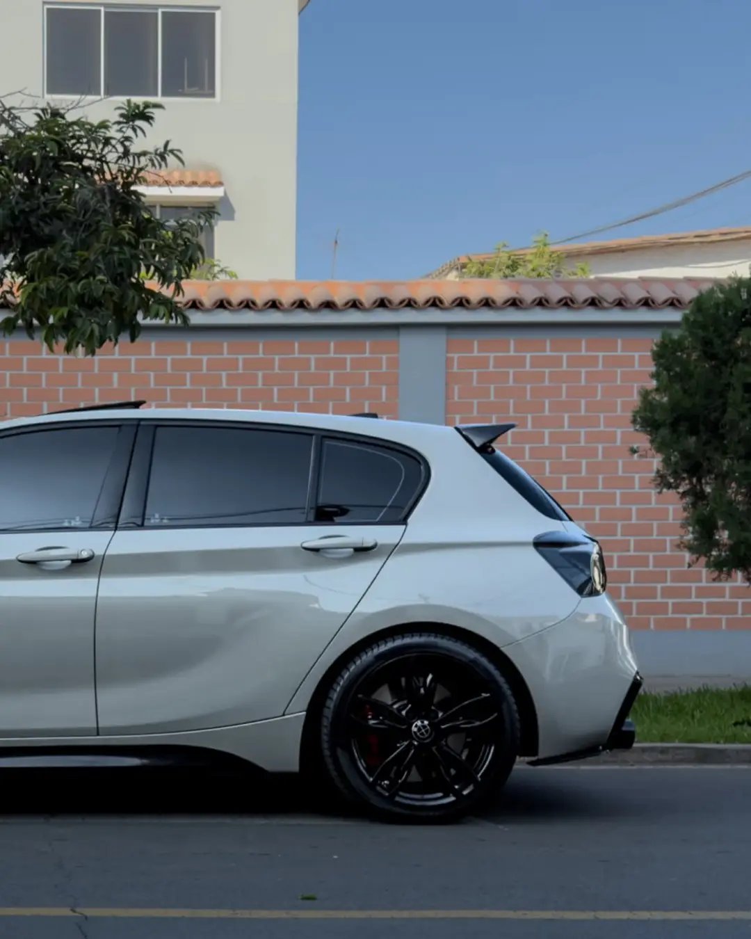 BMW M140i