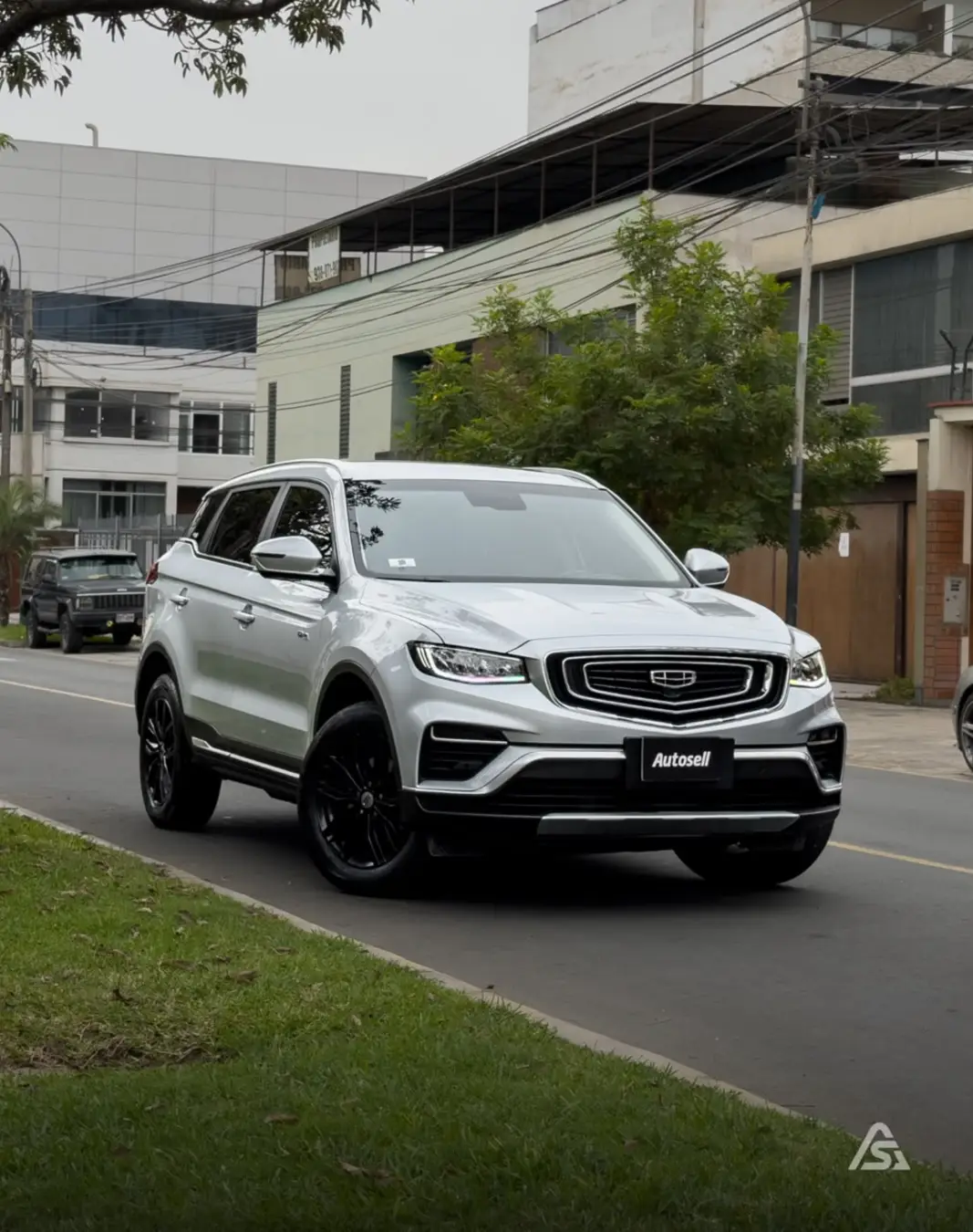 Geely Azkarra