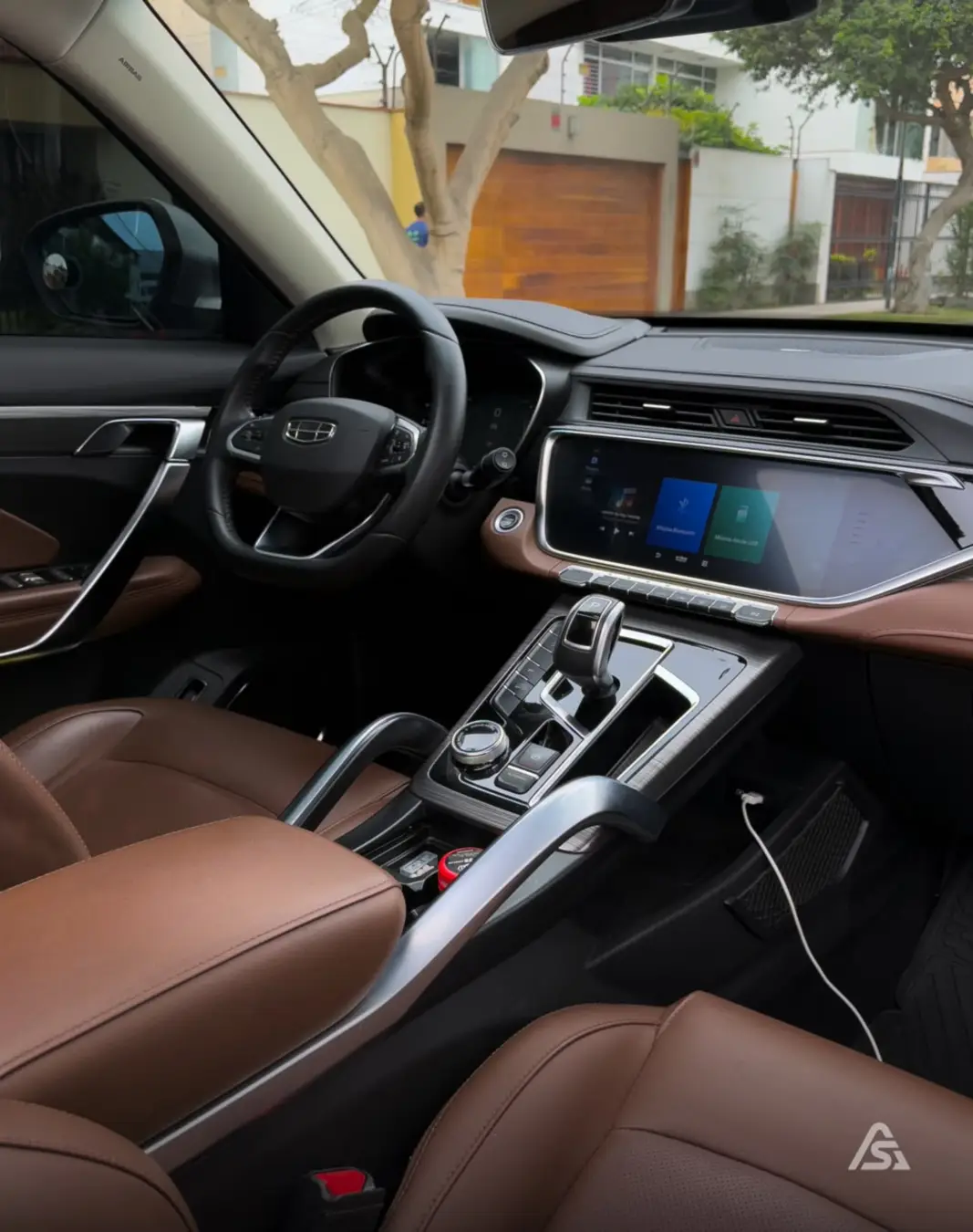 Geely Azkarra