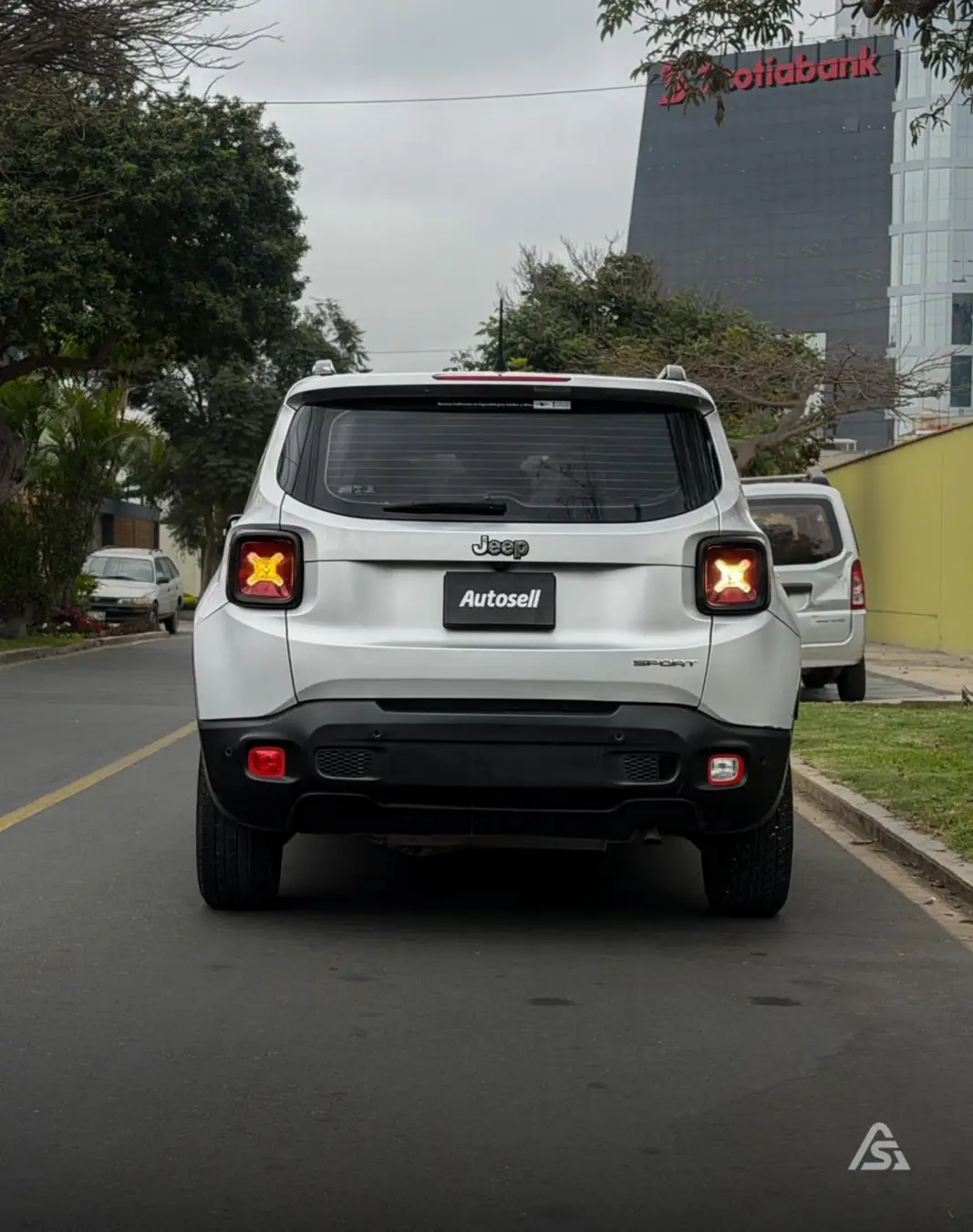 Jeep Renage