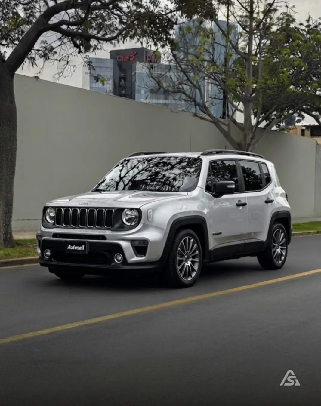 Jeep Renage 2018 seminuevo en venta