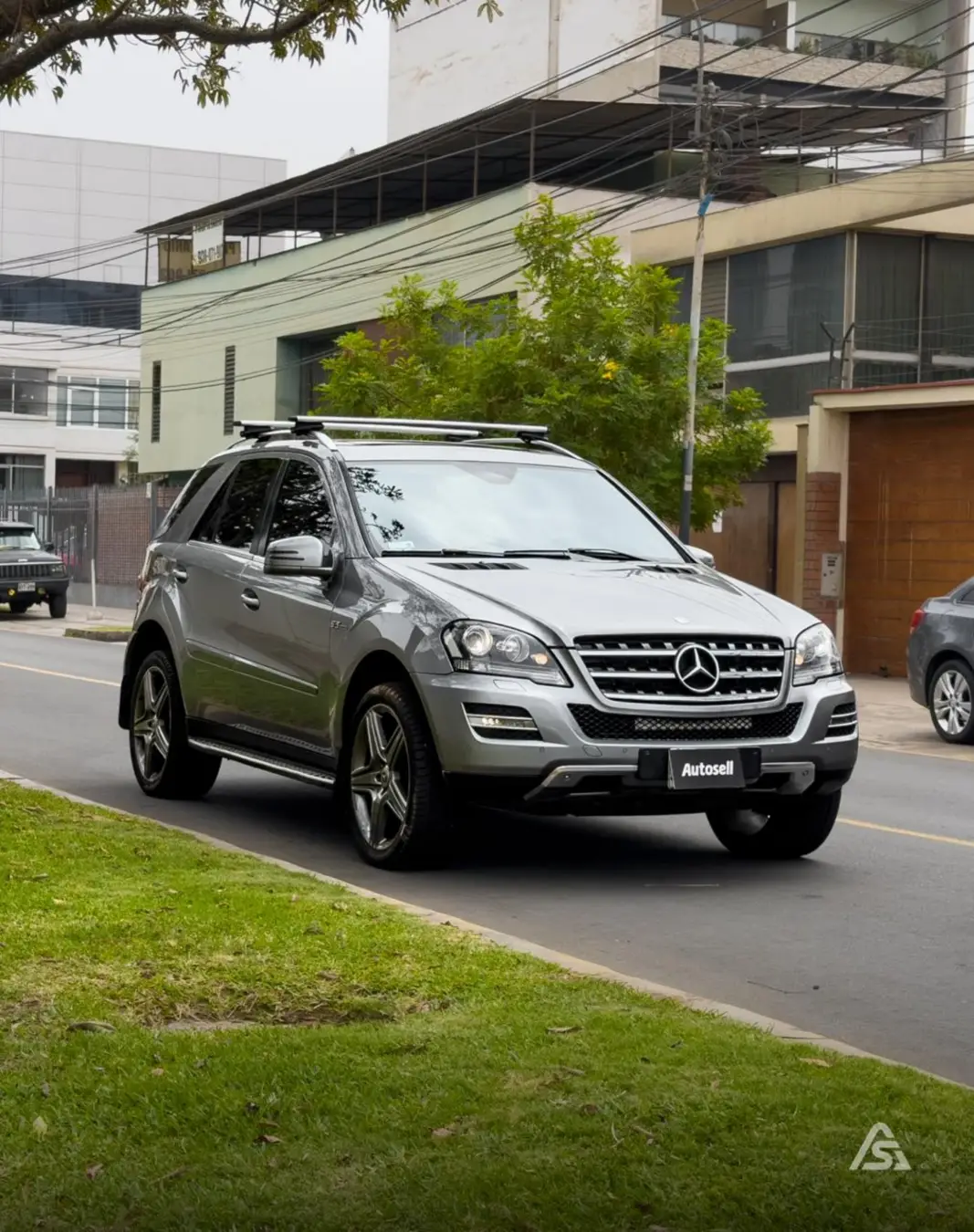 Mercedes Benz ML 350