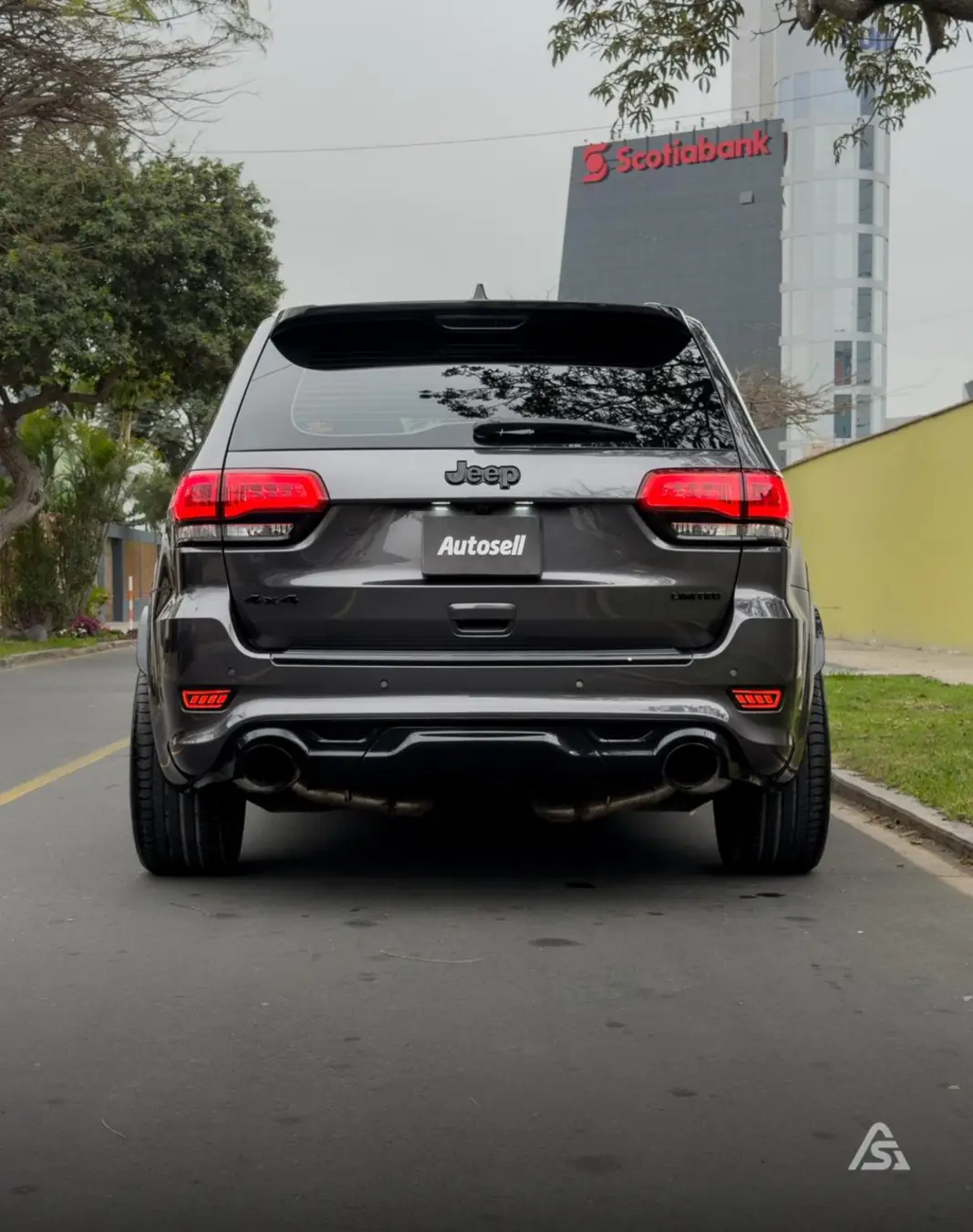 Jeep Grand Cherokee
