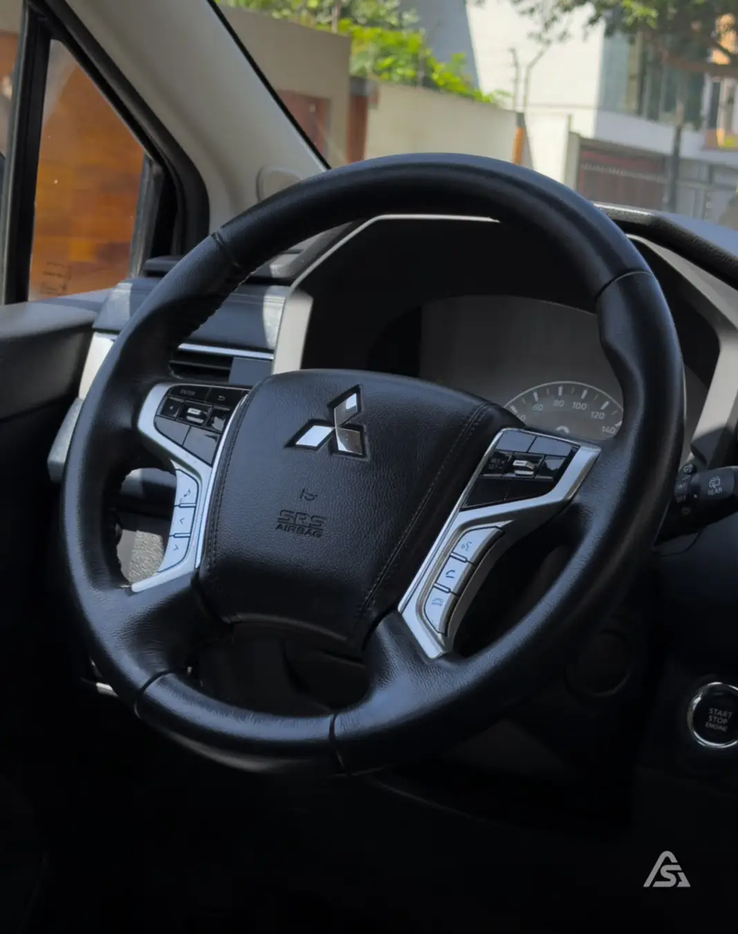 Mitsubishi Xpander Cross