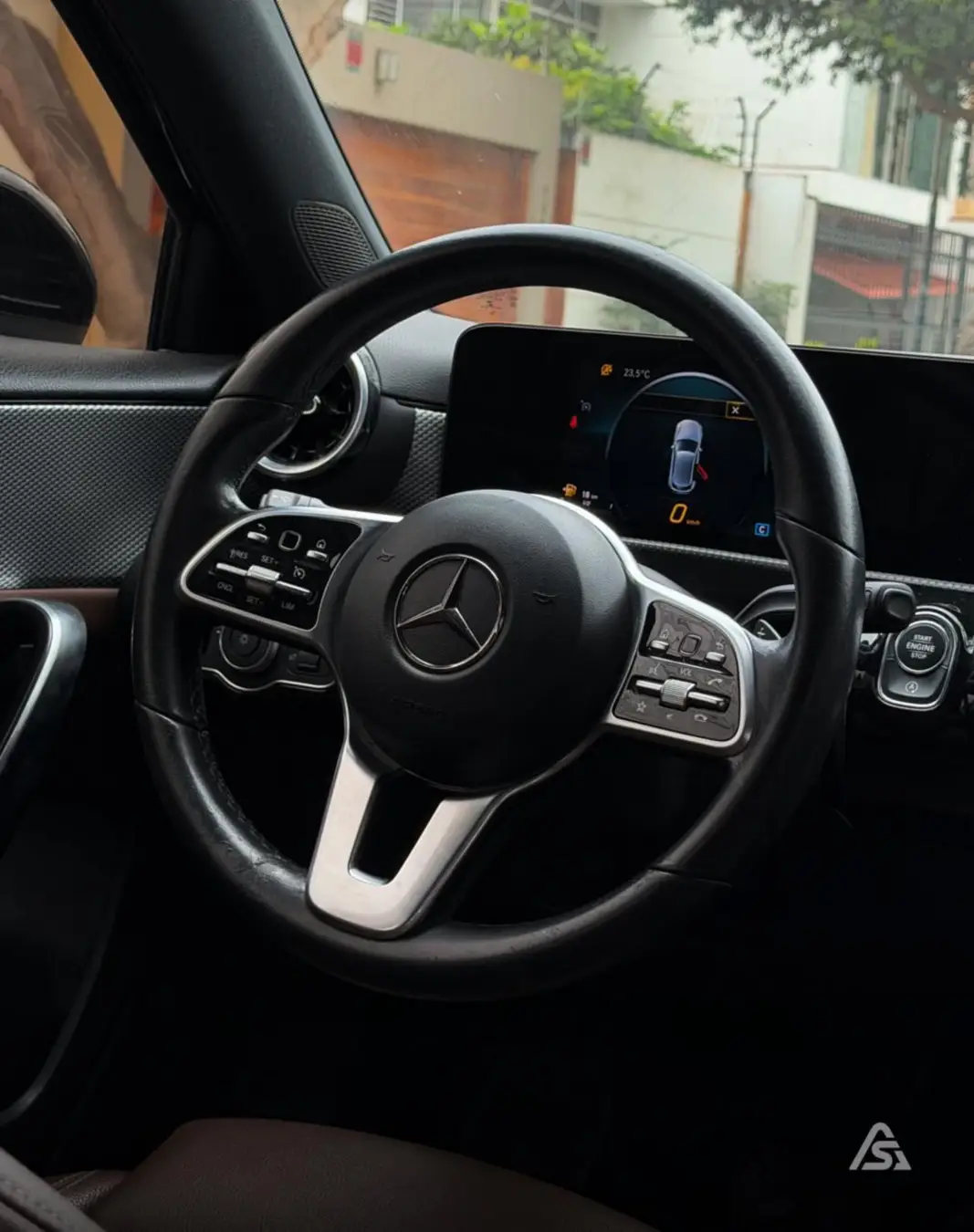 Mercedes Benz A200