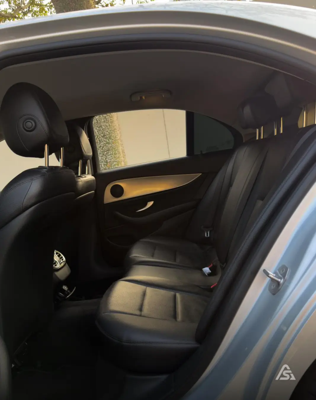 Mercedes Benz E200