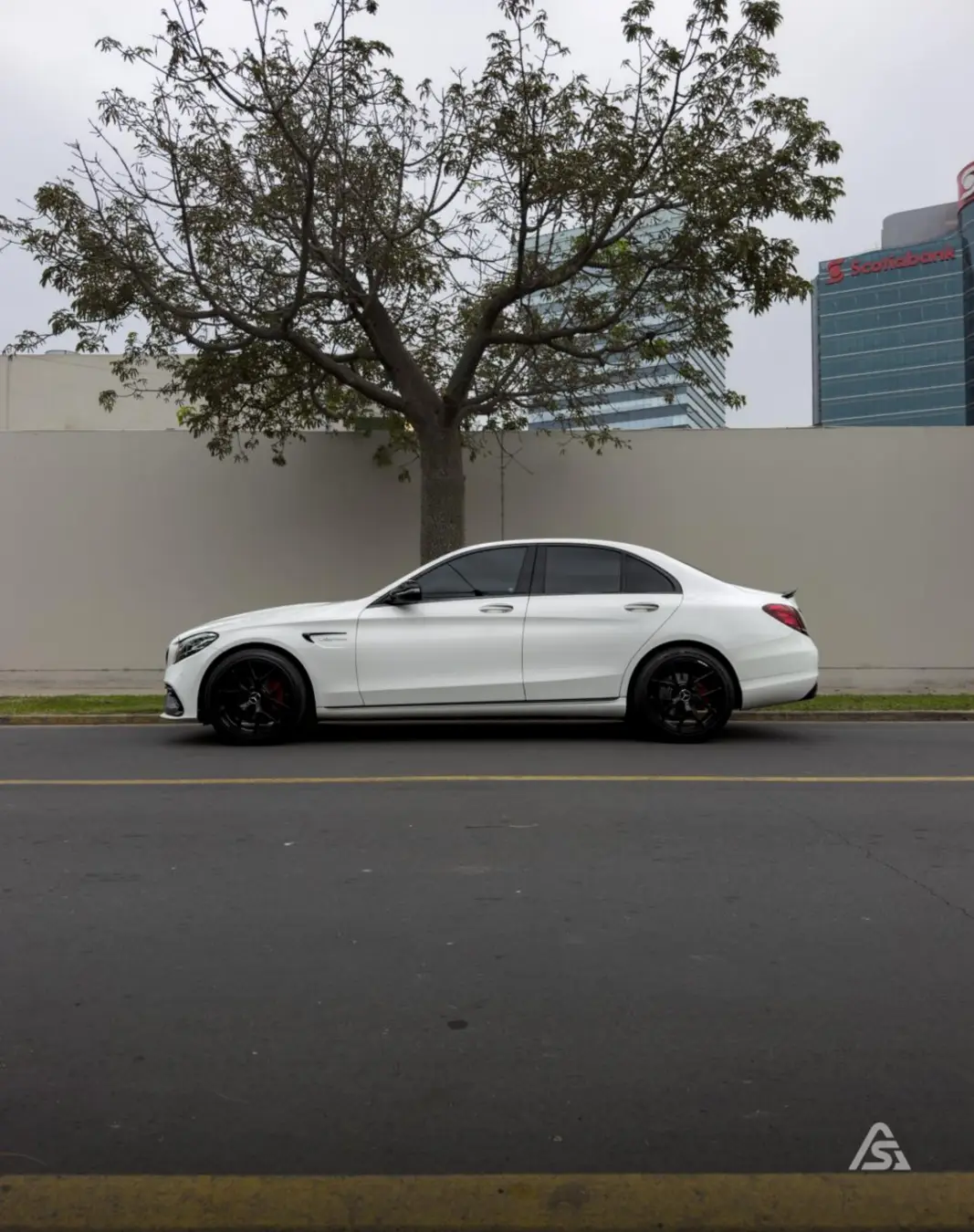 Mercedes Benz C180