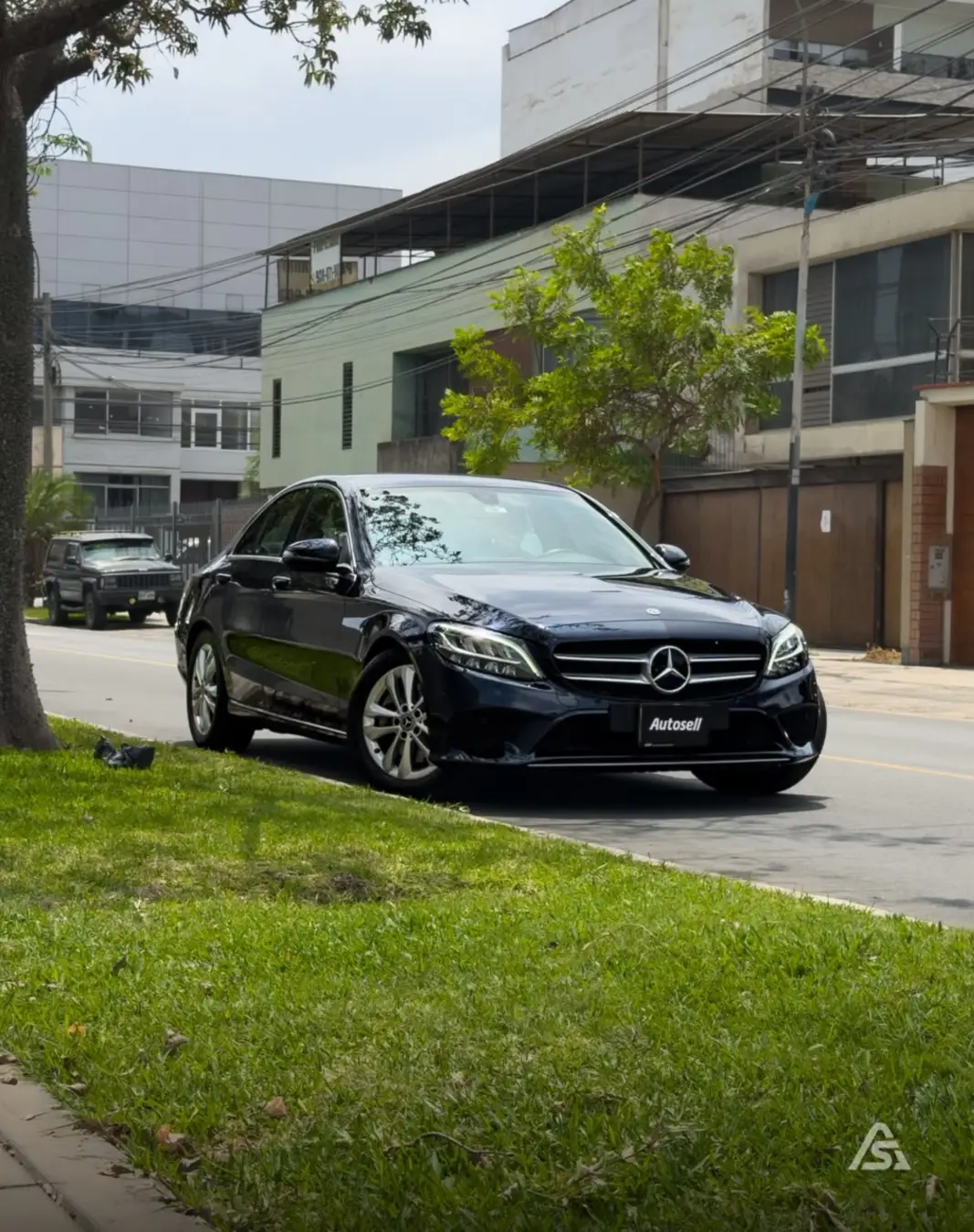 Mercedes Benz C300