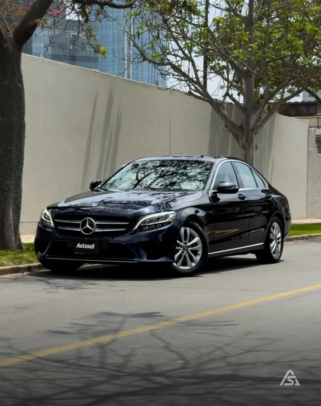 Mercedes Benz C300