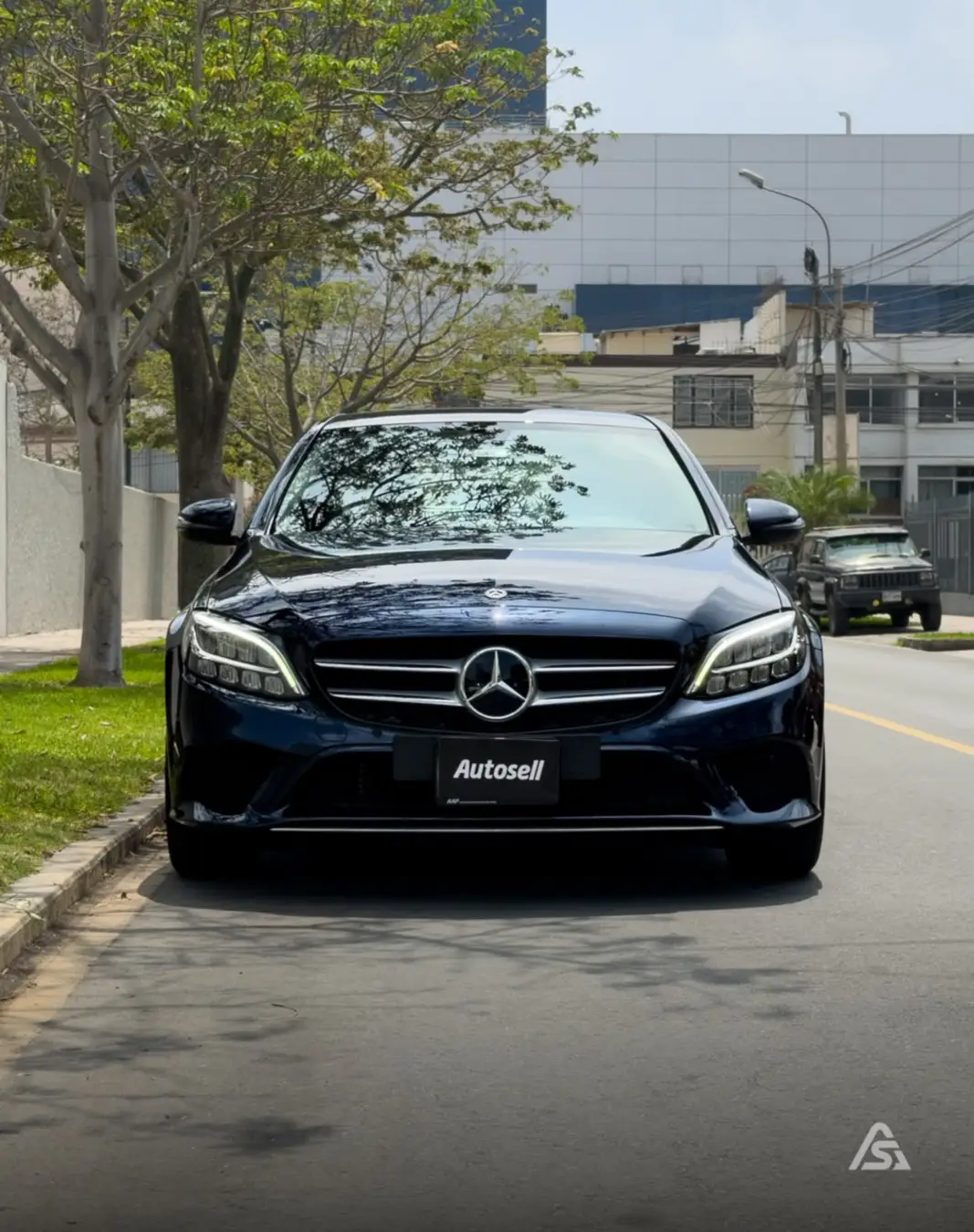 Mercedes Benz C300