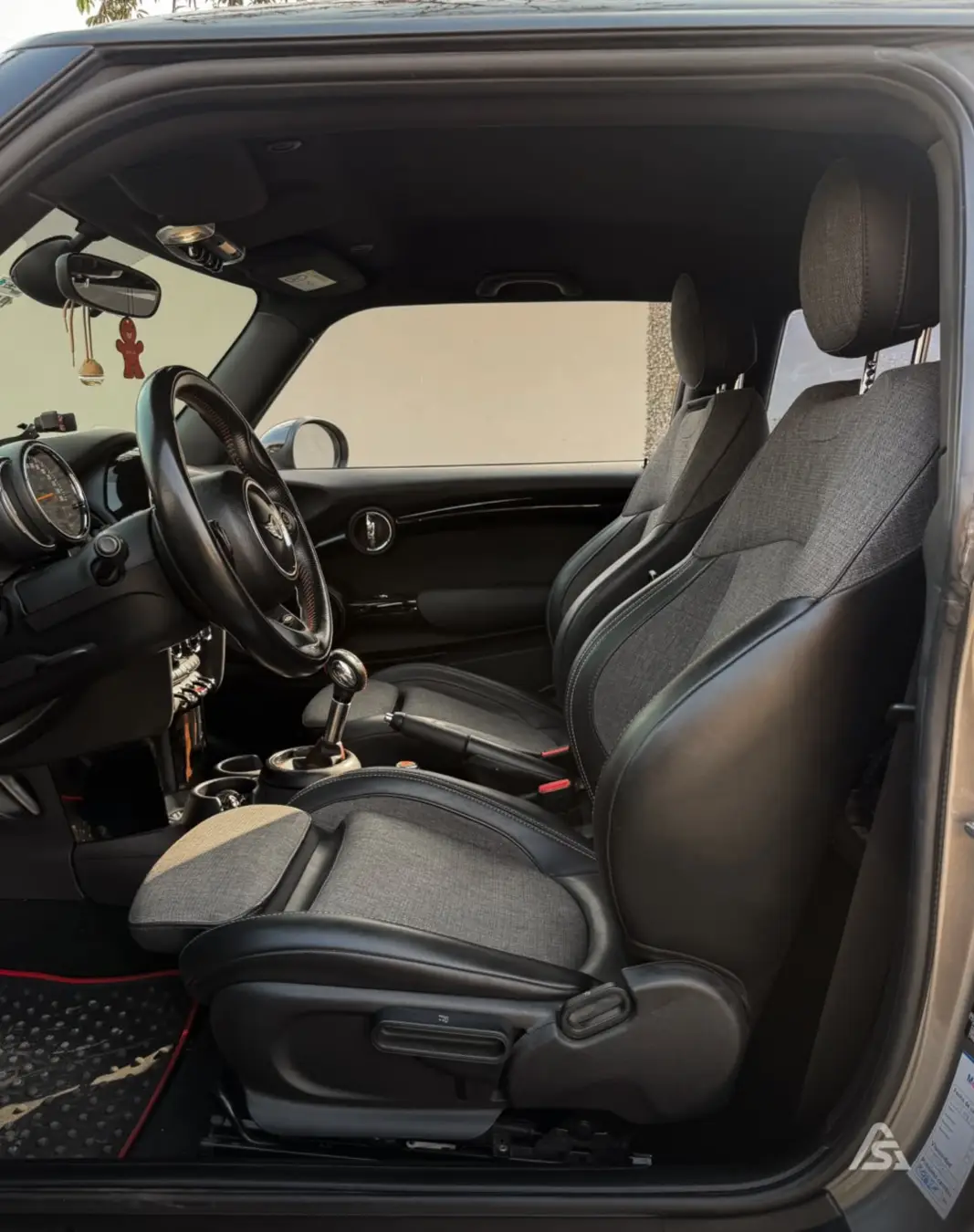 Mini Hatch S
