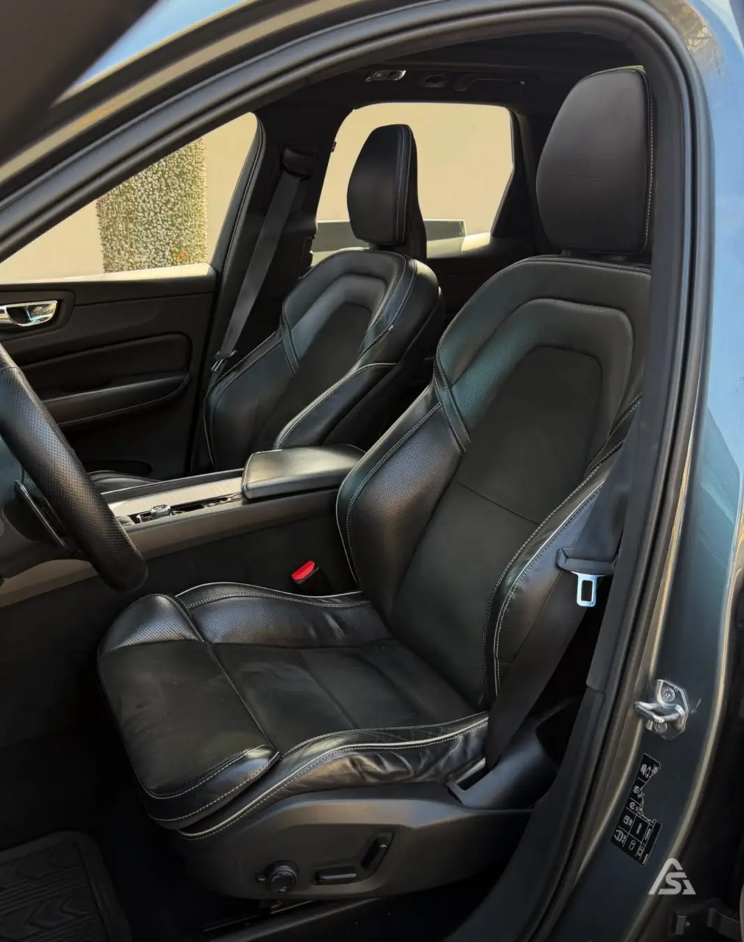 Volvo XC-60