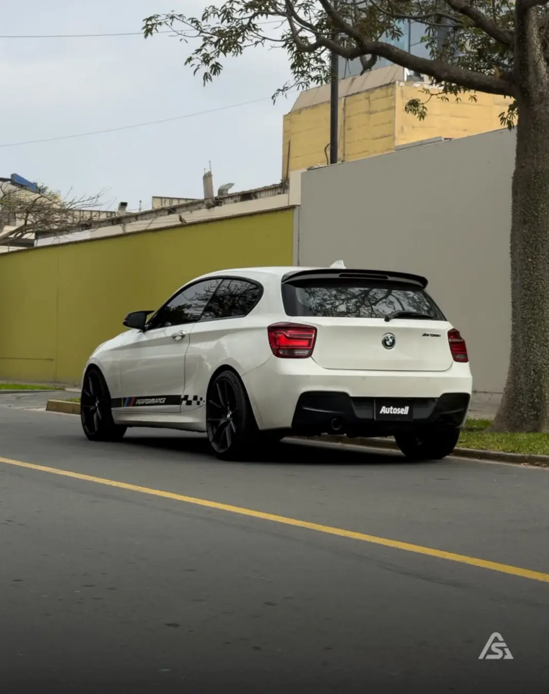 BMW M135i