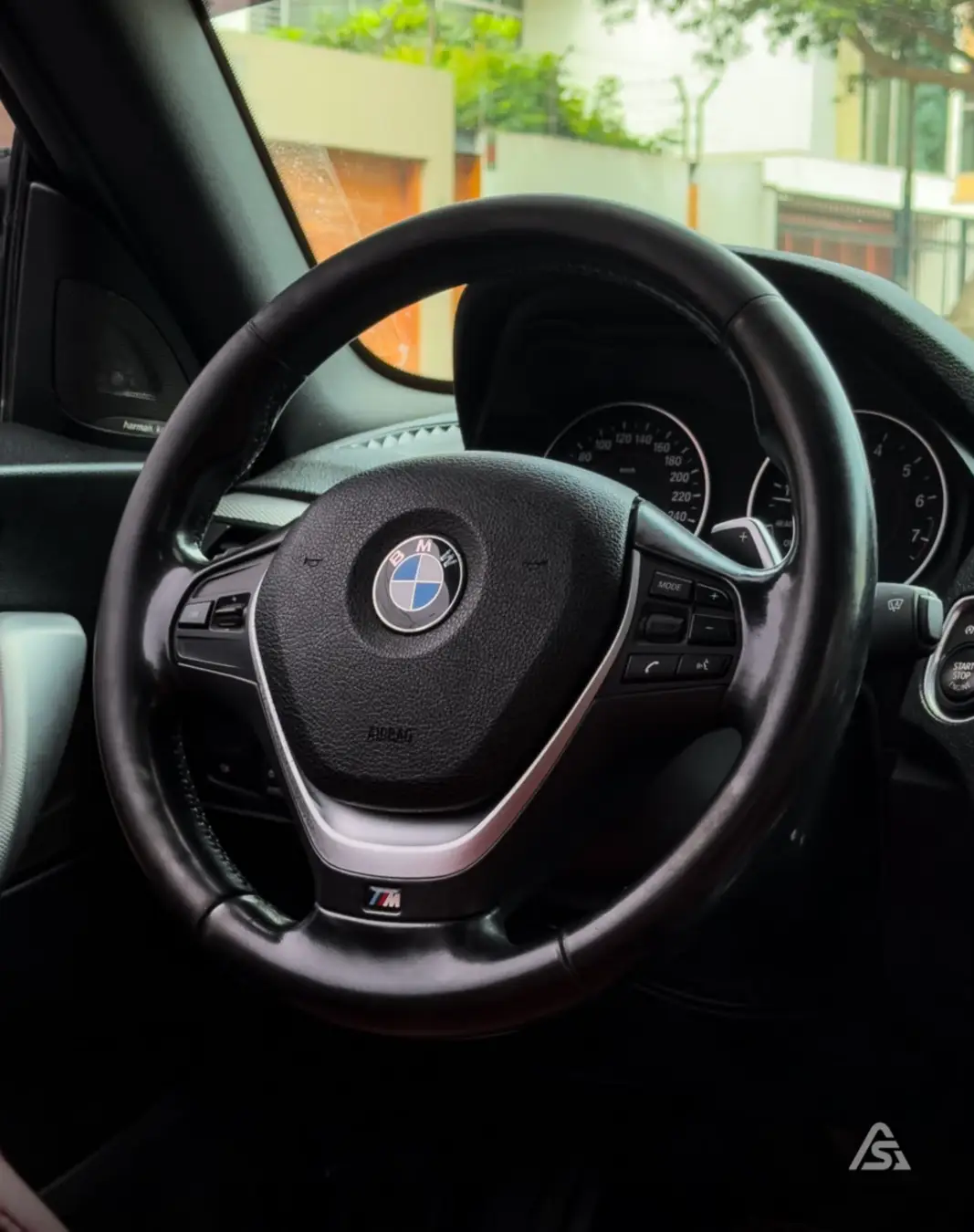 BMW M135i