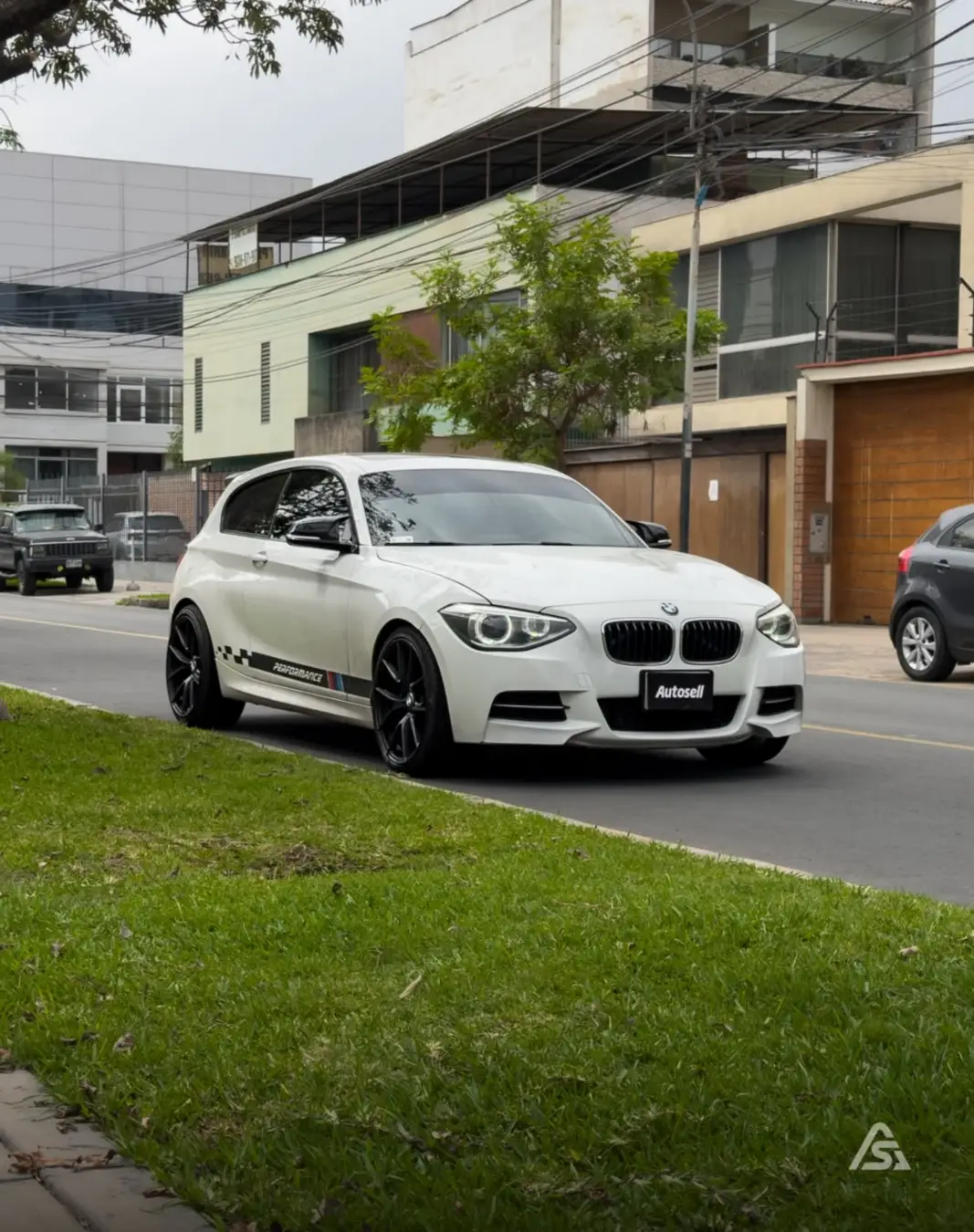 BMW M135i