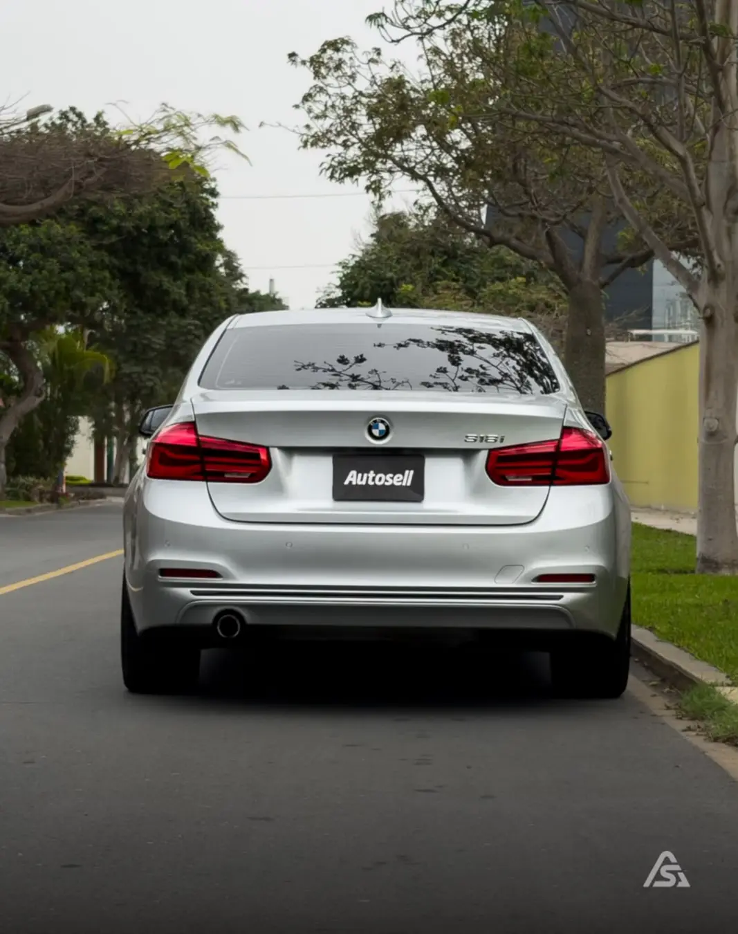 BMW 318i