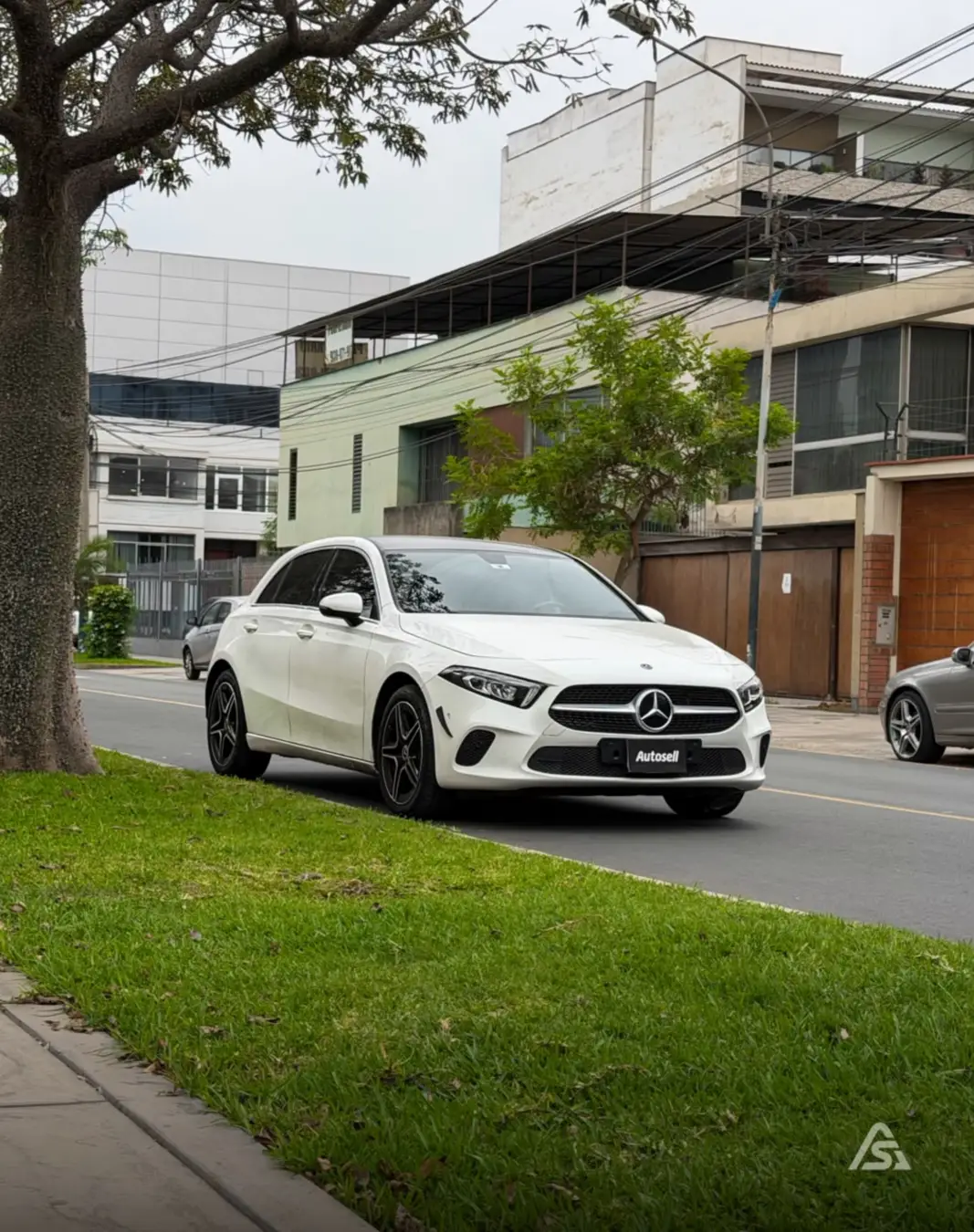 Mercedes Benz A200