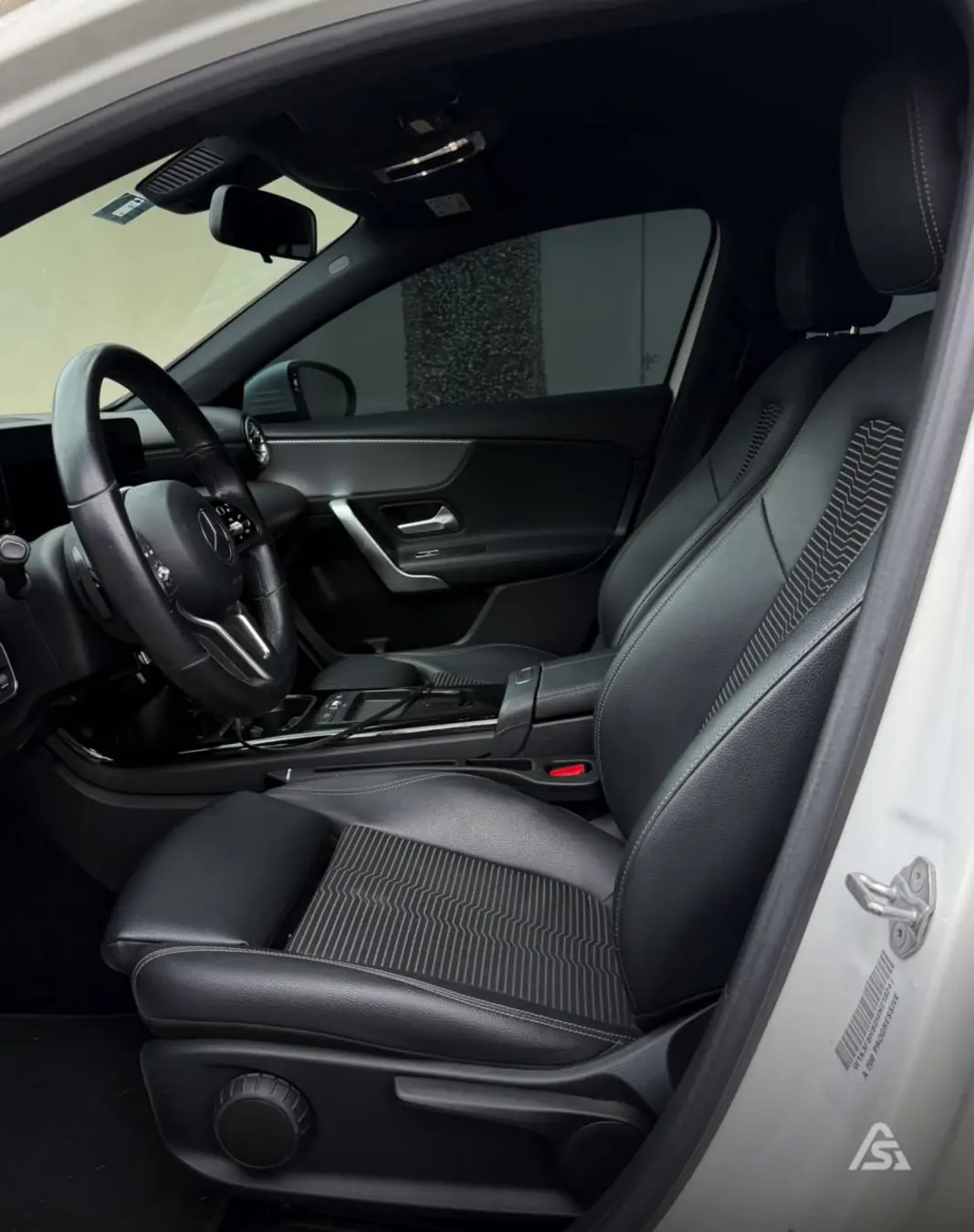 Mercedes Benz A200