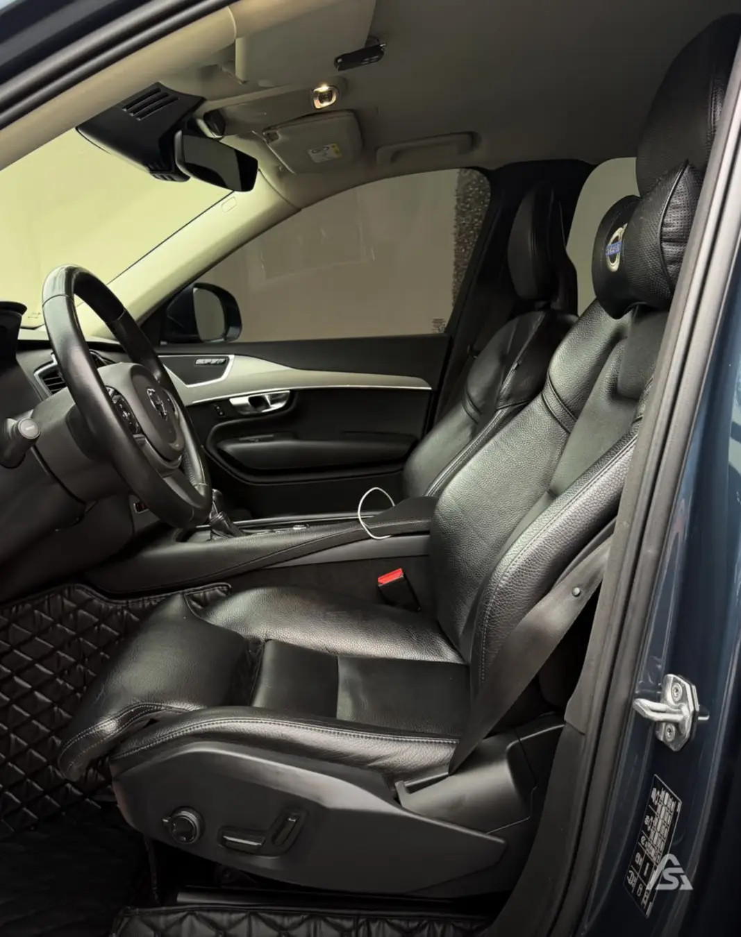 Volvo Xc-90