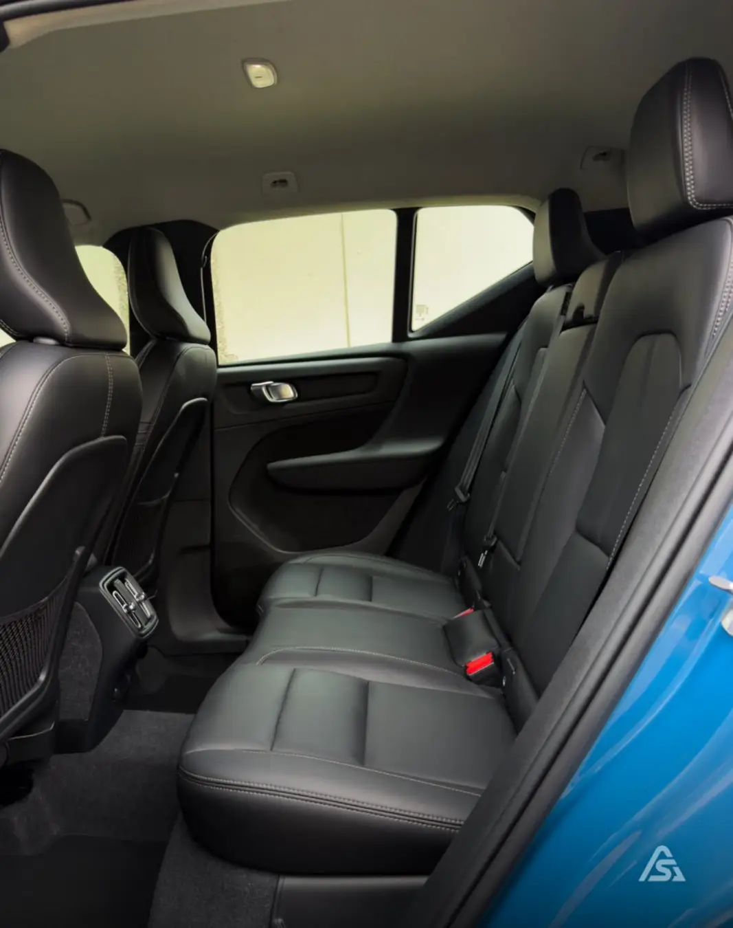 Volvo XC-40