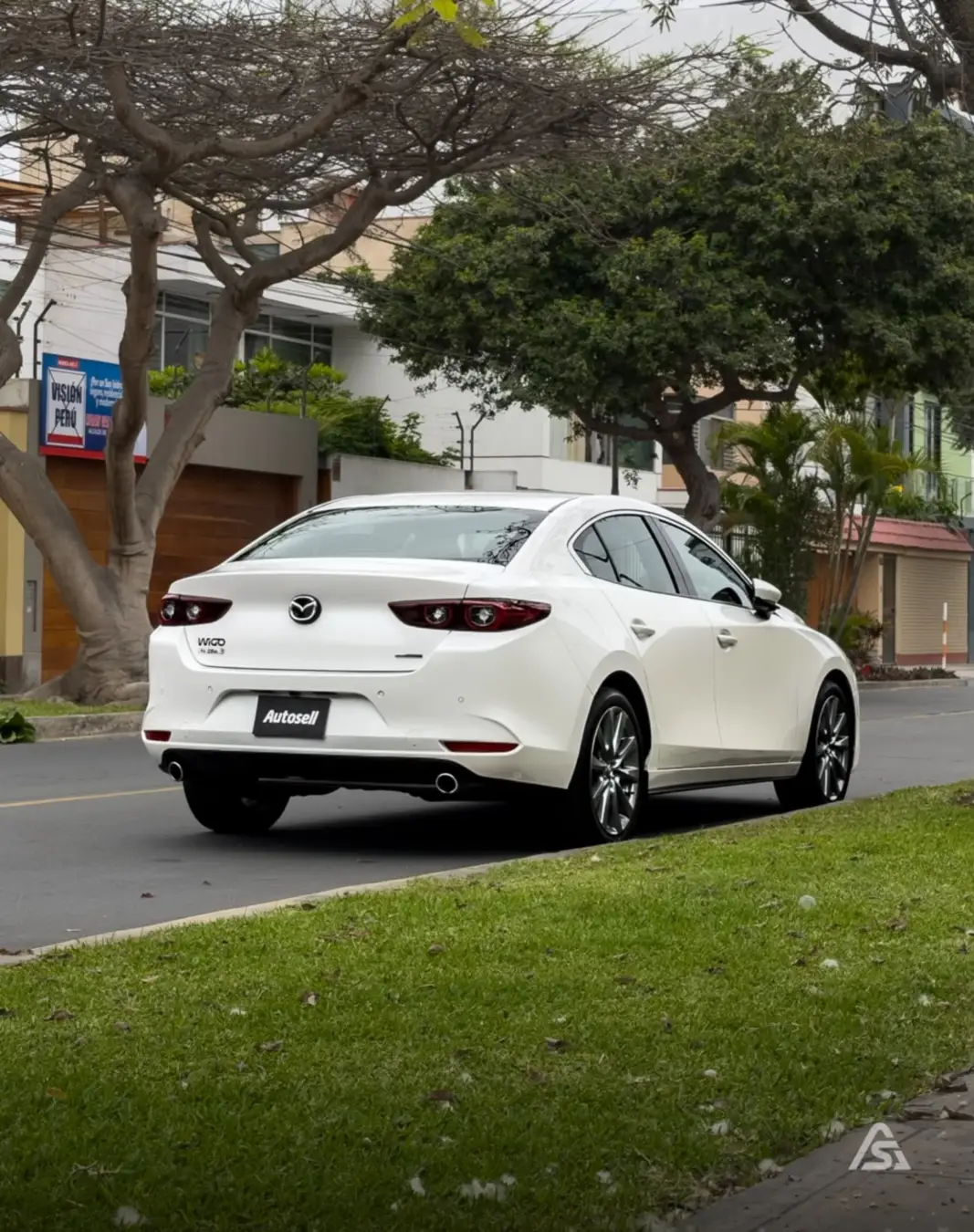 Mazda 3