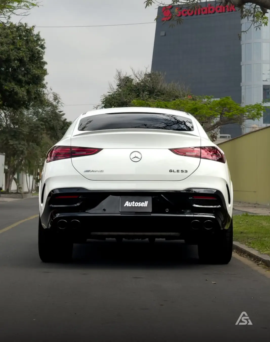 Mercedes Benz GLE 53