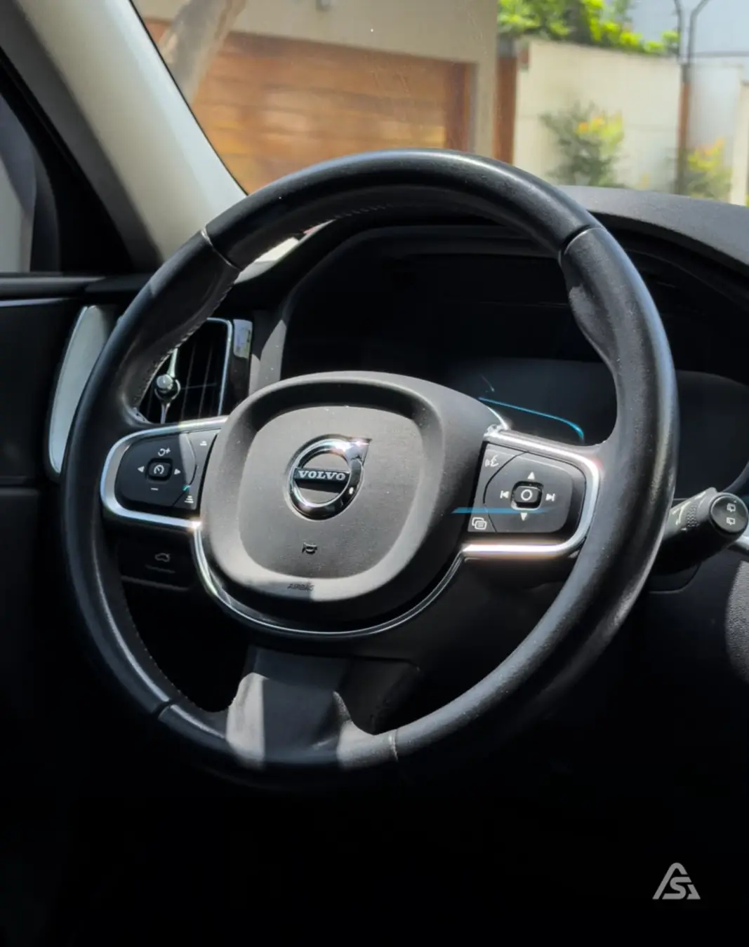 Volvo XC-60