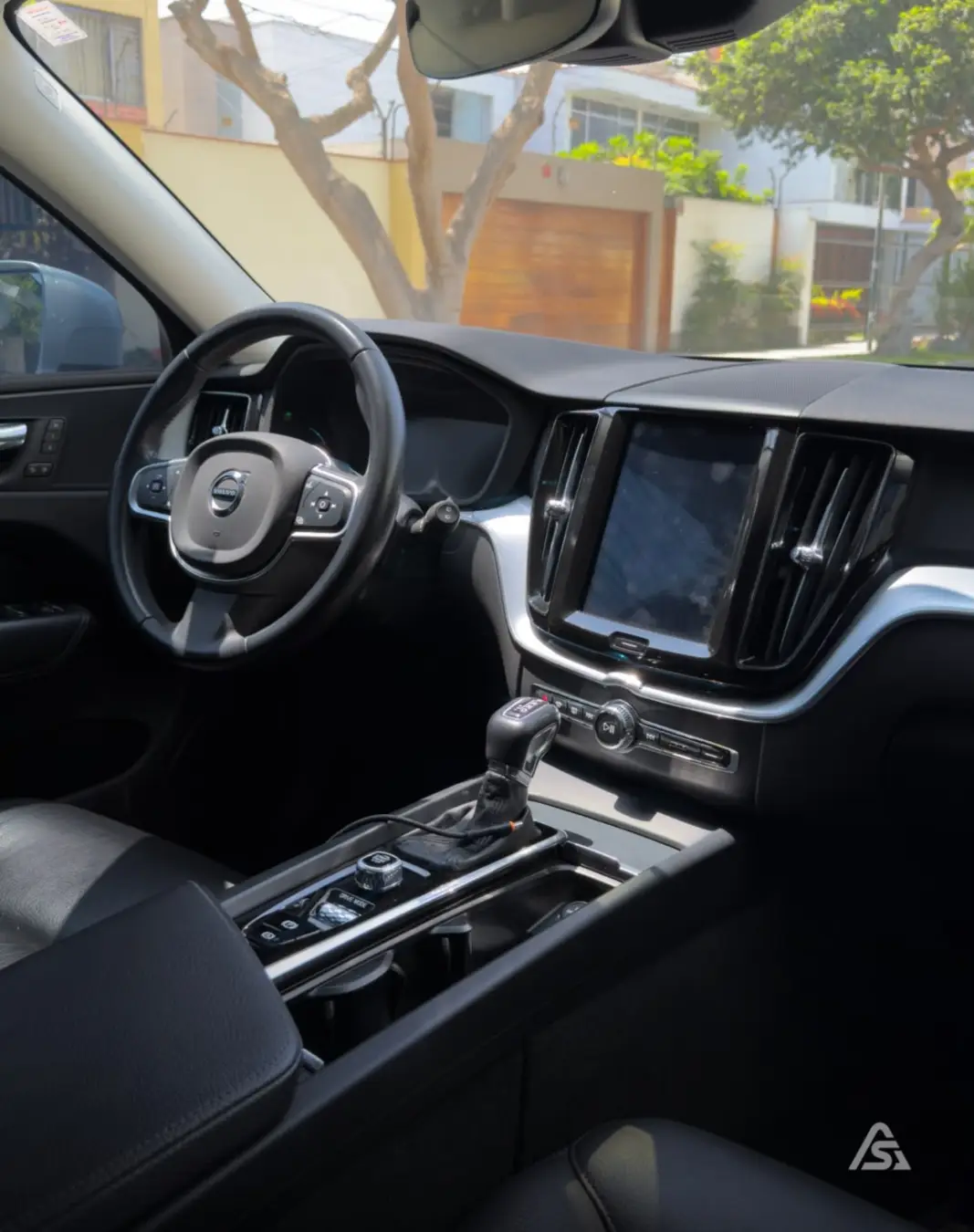 Volvo XC-60