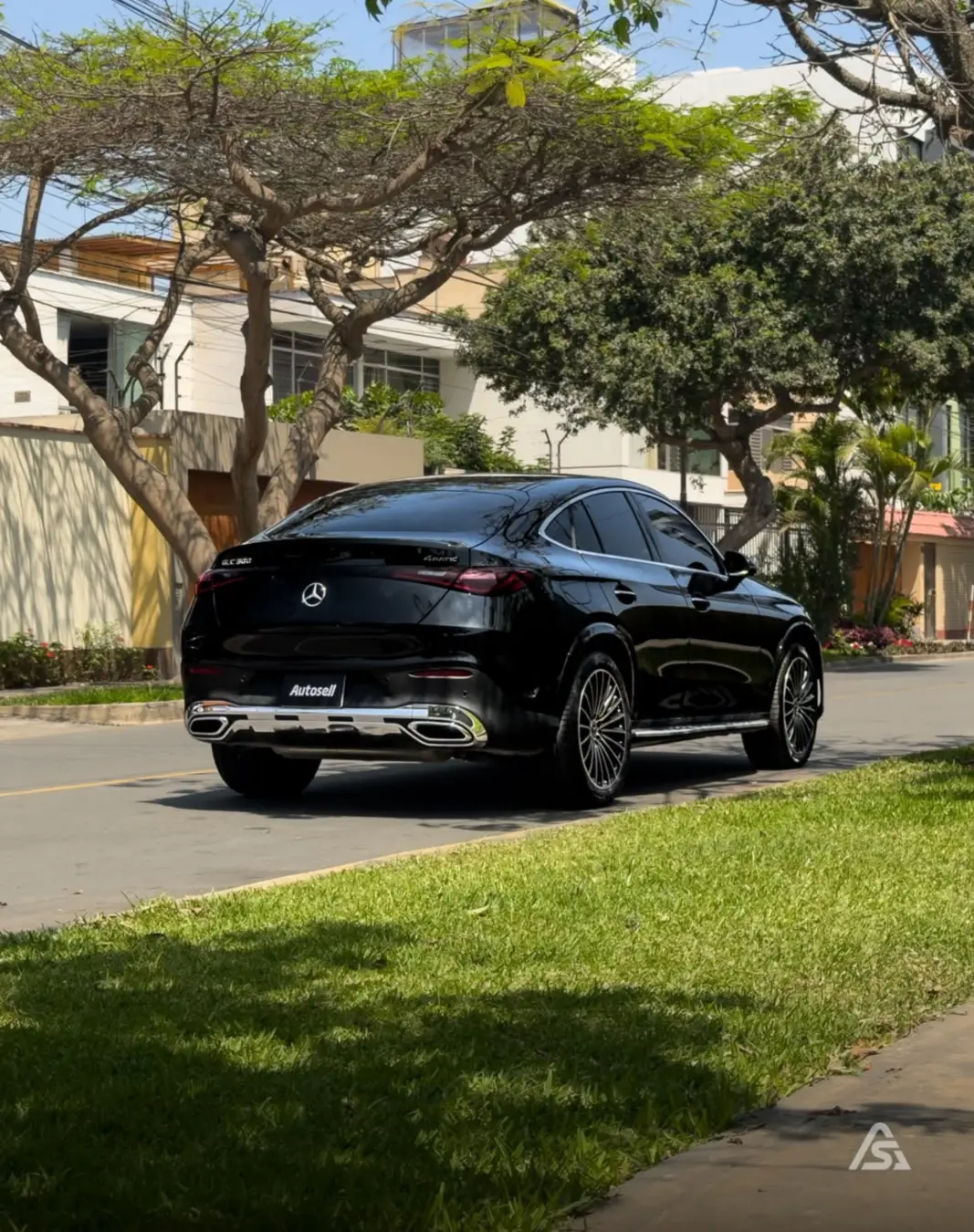 Mercedes Benz GLC 300