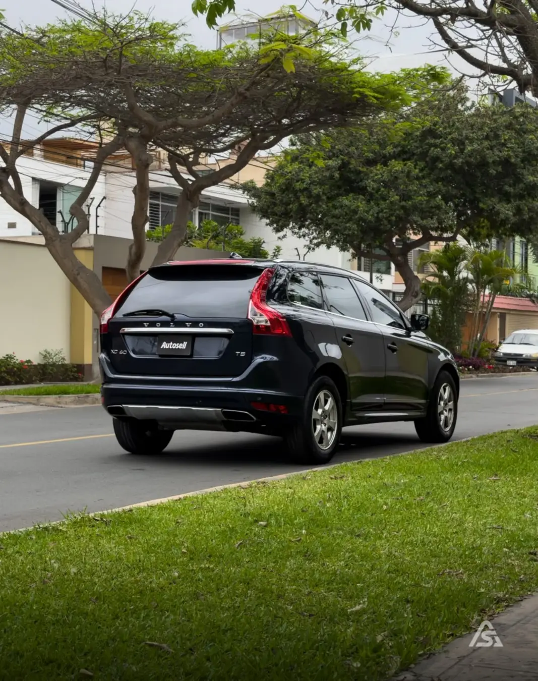 Volvo XC-60
