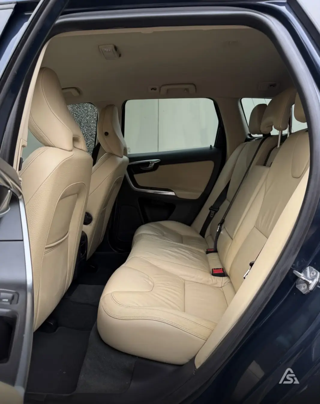 Volvo XC-60