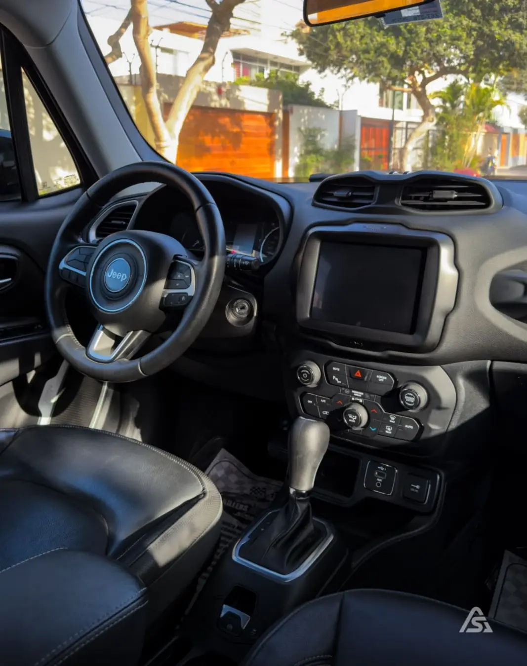 Jeep Renegate
