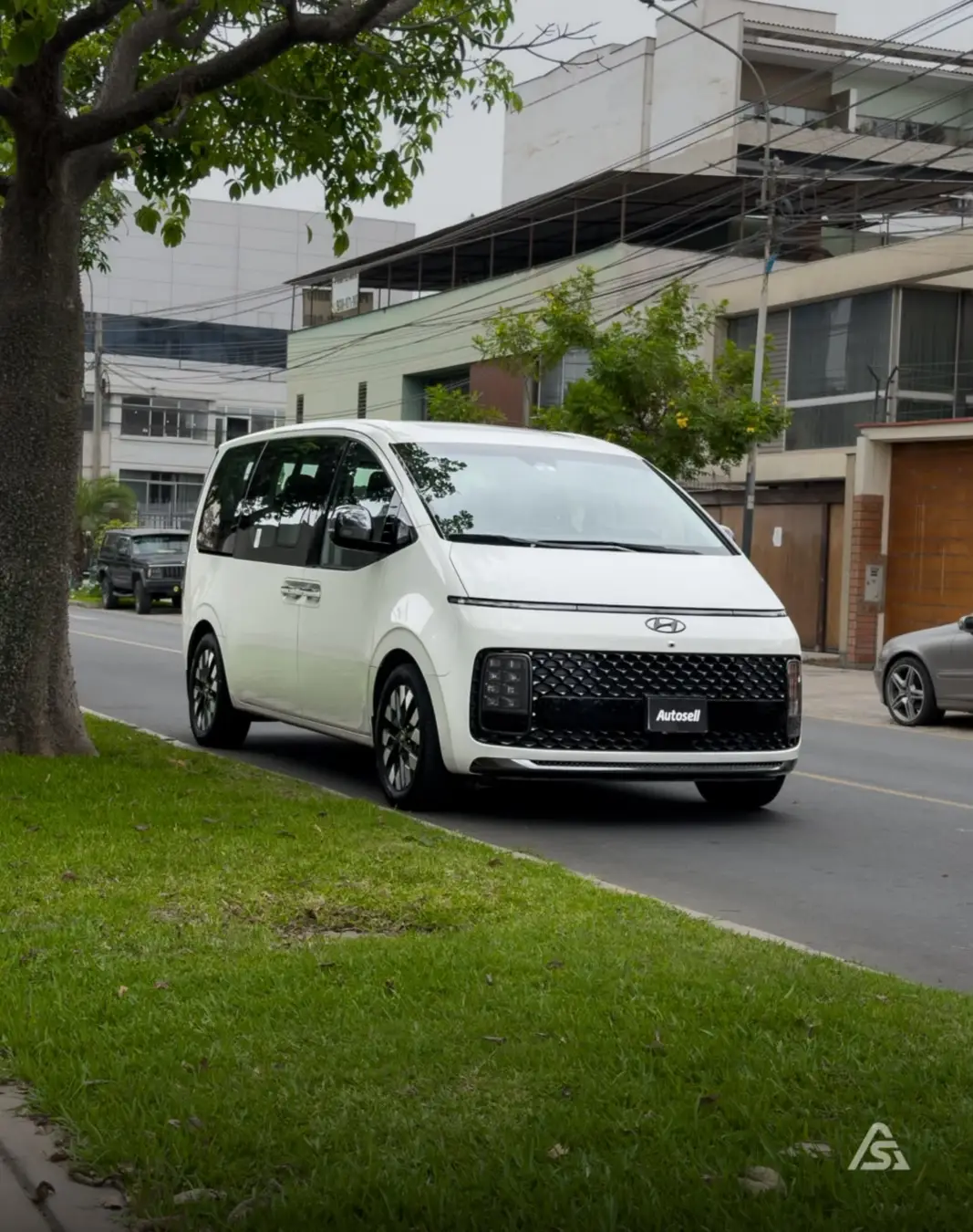 Hyundai Staria