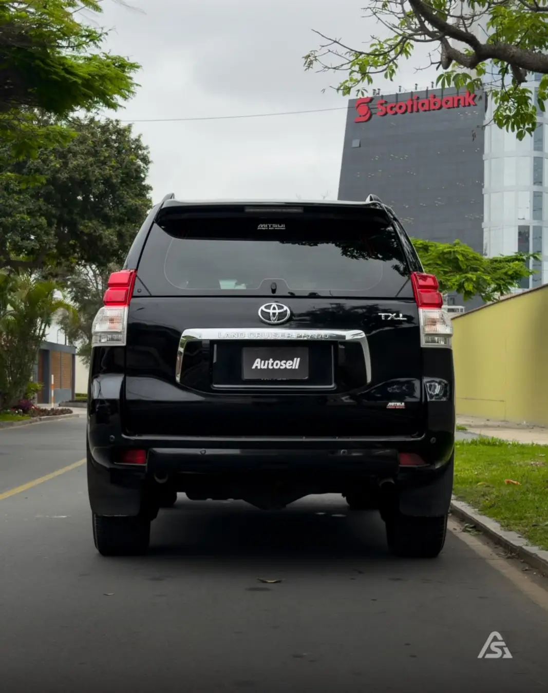 Toyota Land Crusier Prado