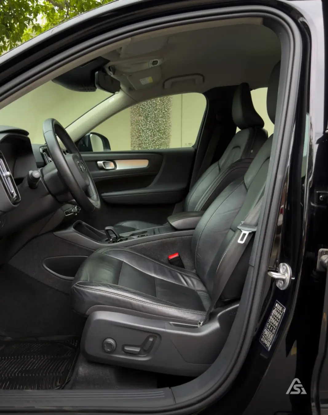 Volvo XC-40