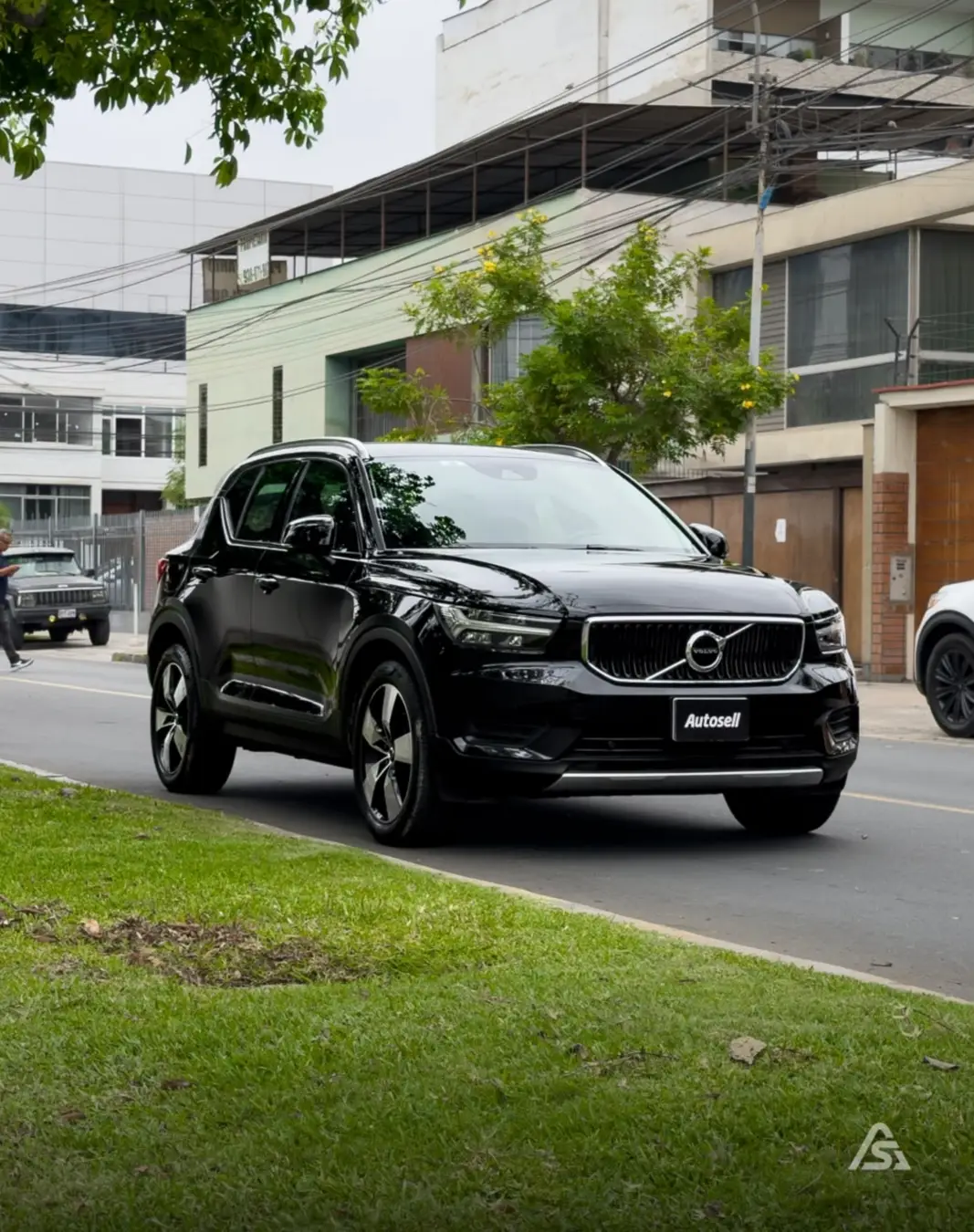Volvo XC-40