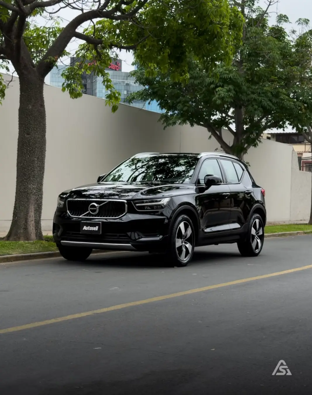 Volvo XC-40