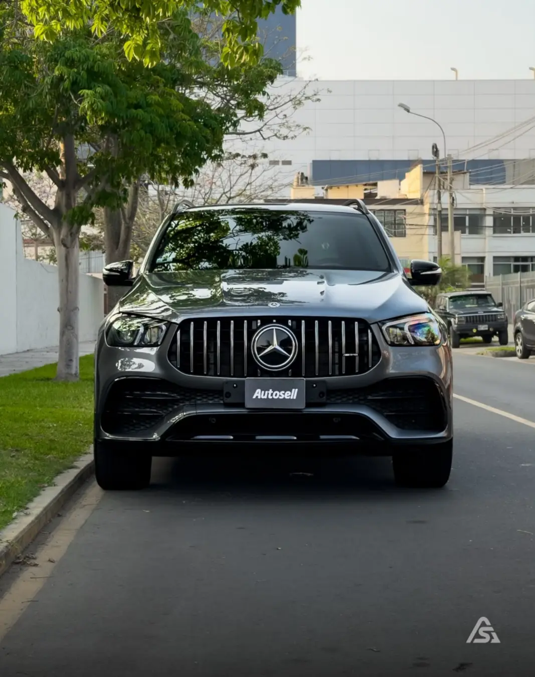 Mercedes Benz GLE 43
