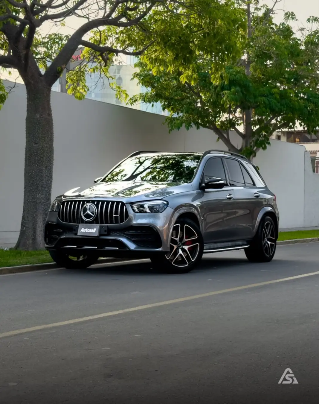 Mercedes Benz GLE 43