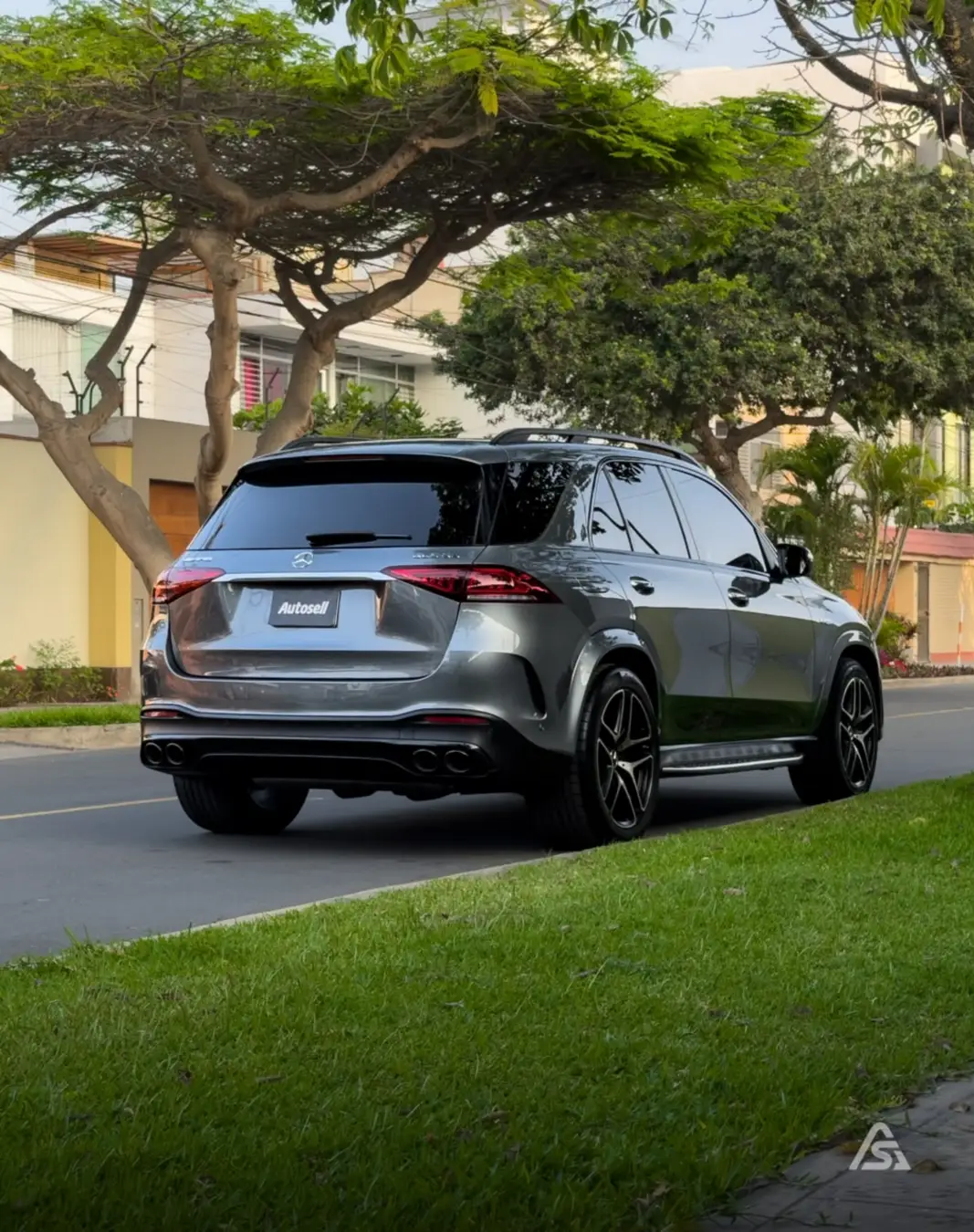 Mercedes Benz GLE 43