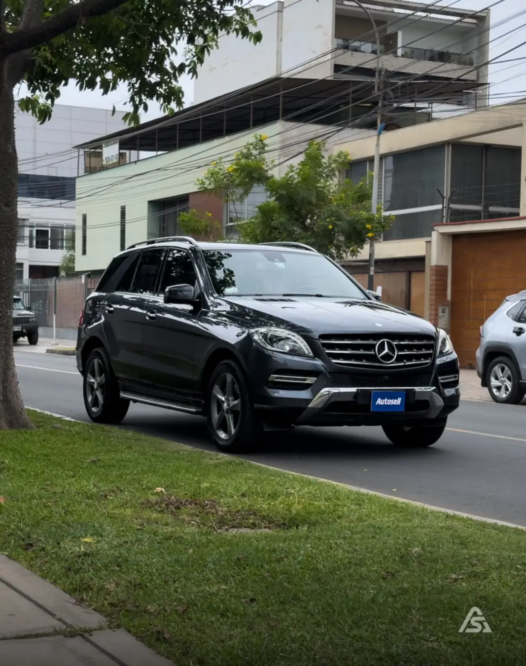 Mercedes Benz ML 400